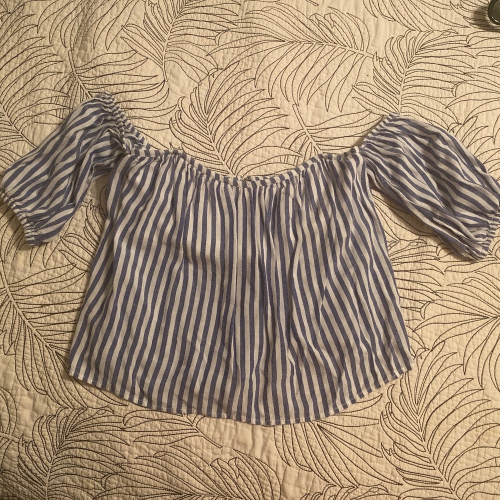 Bubble sleeve striped cropped shirt